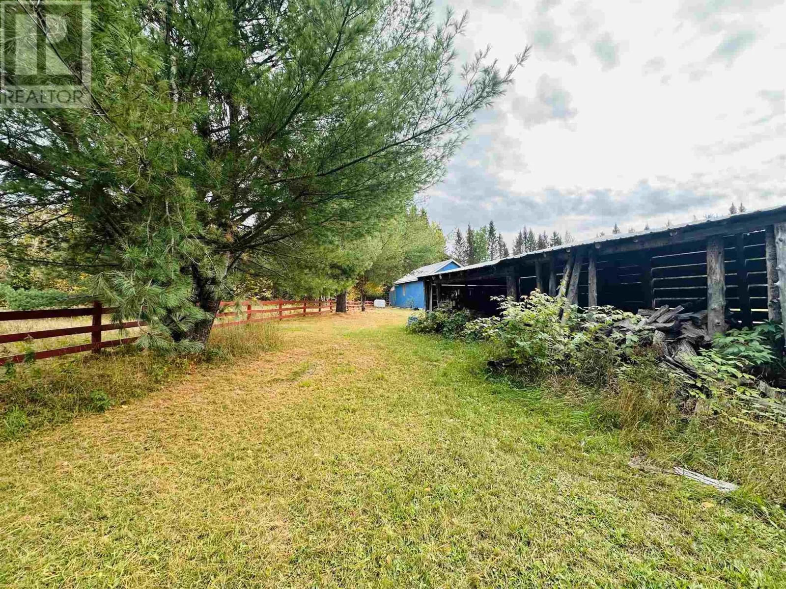 16 Ski Hill RD