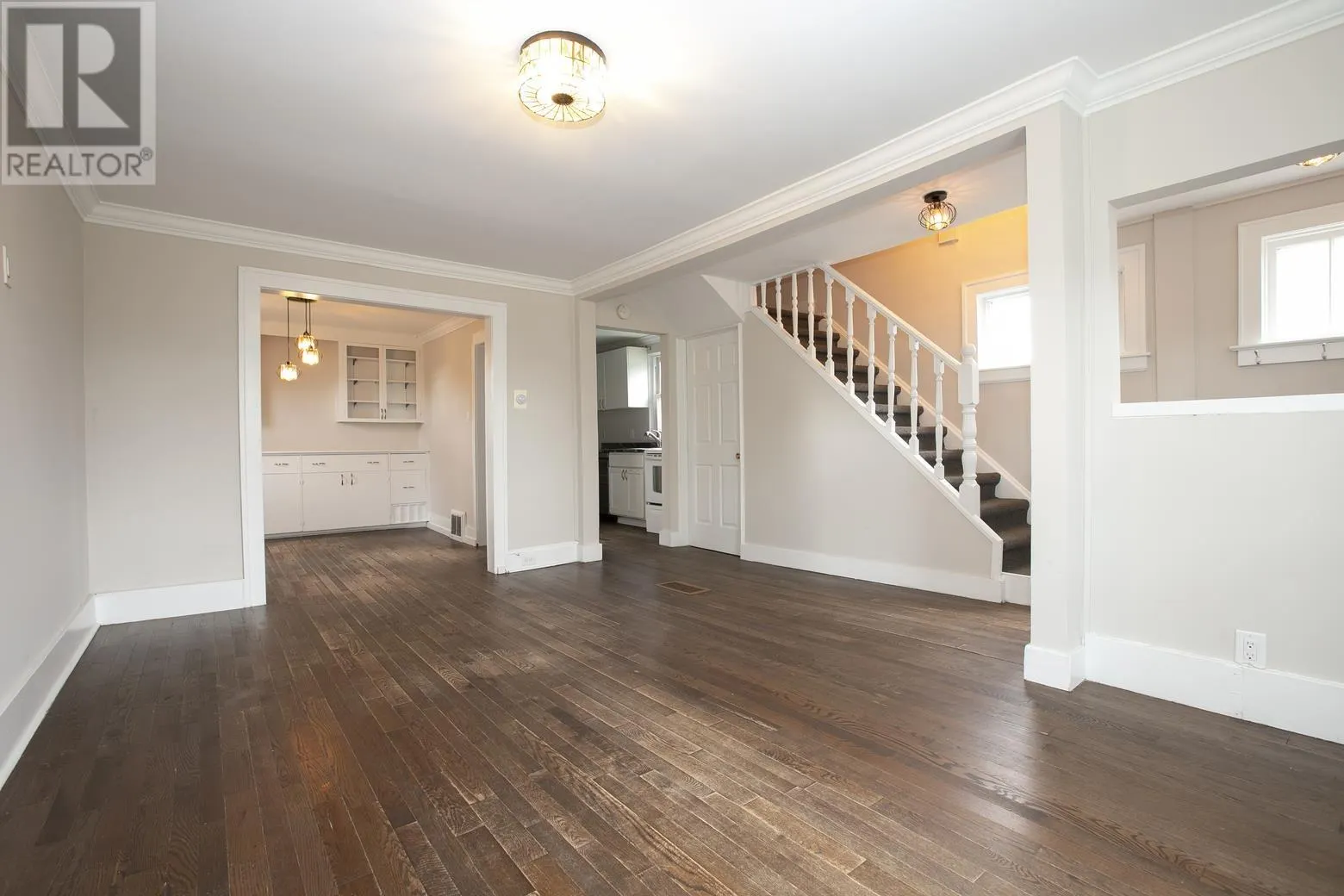 455 Charles ST