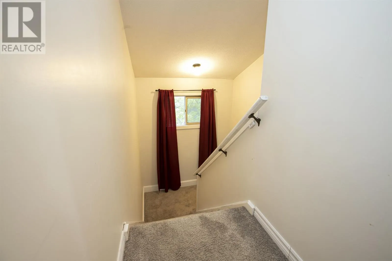 1426 Peoples RD