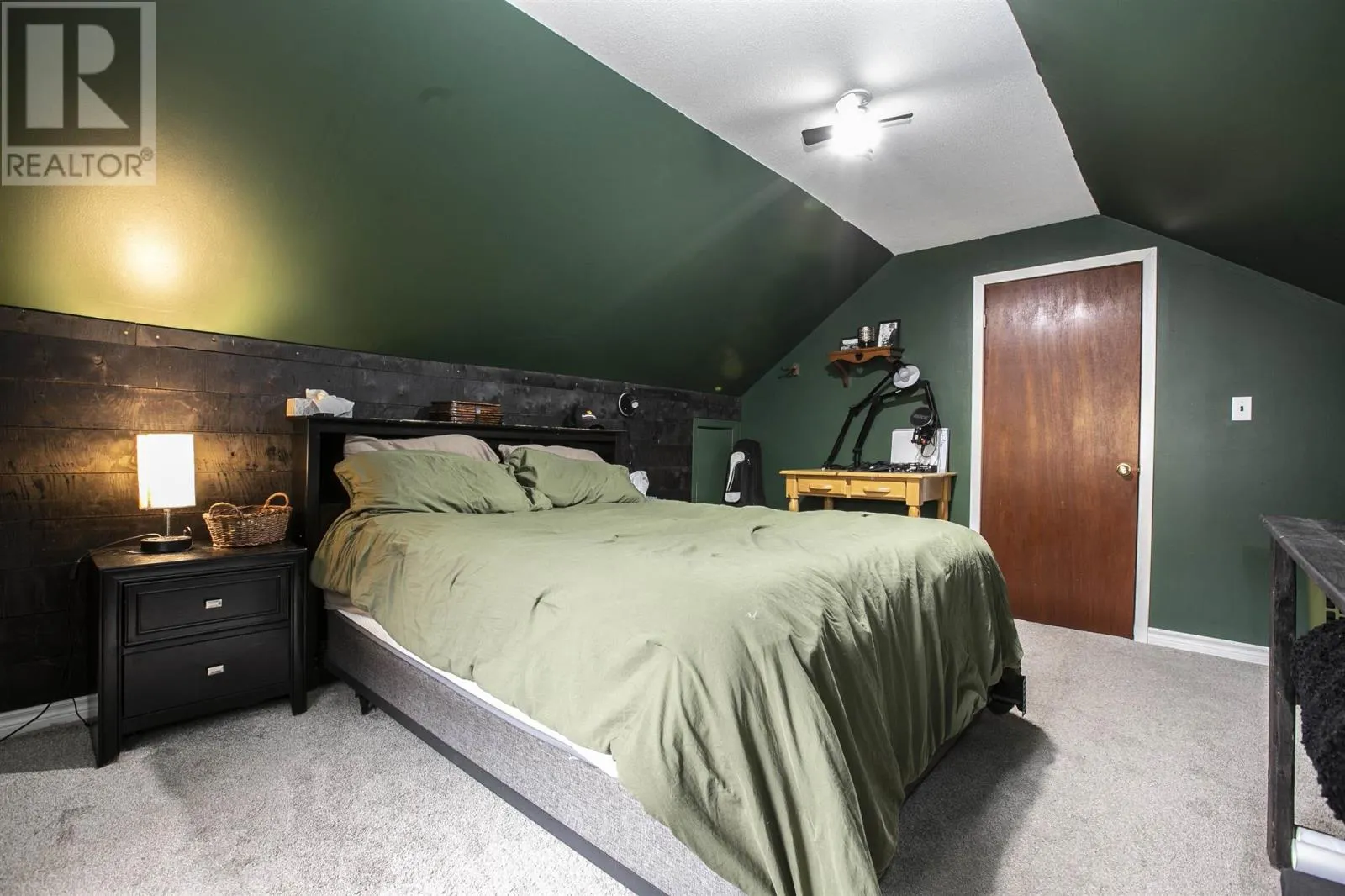 1426 Peoples RD