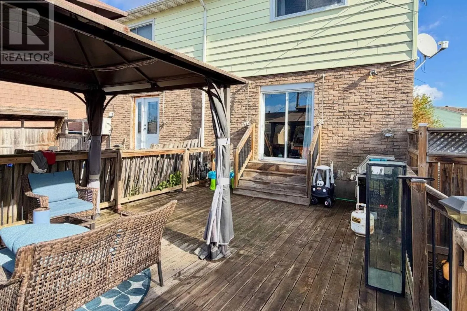 51 Alden RD