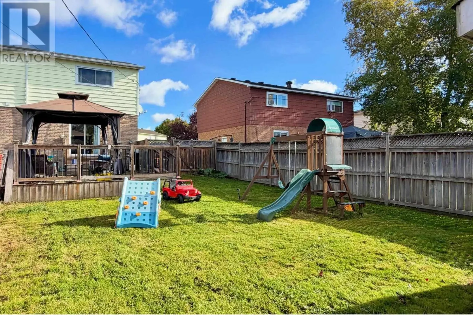 51 Alden RD