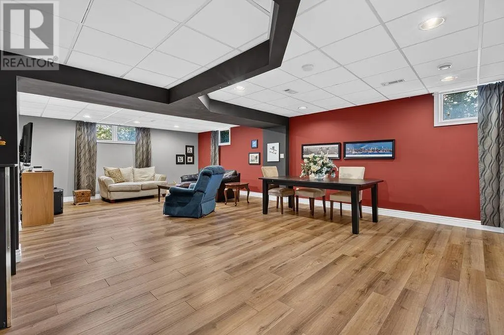 63 Mount Pleasant CT