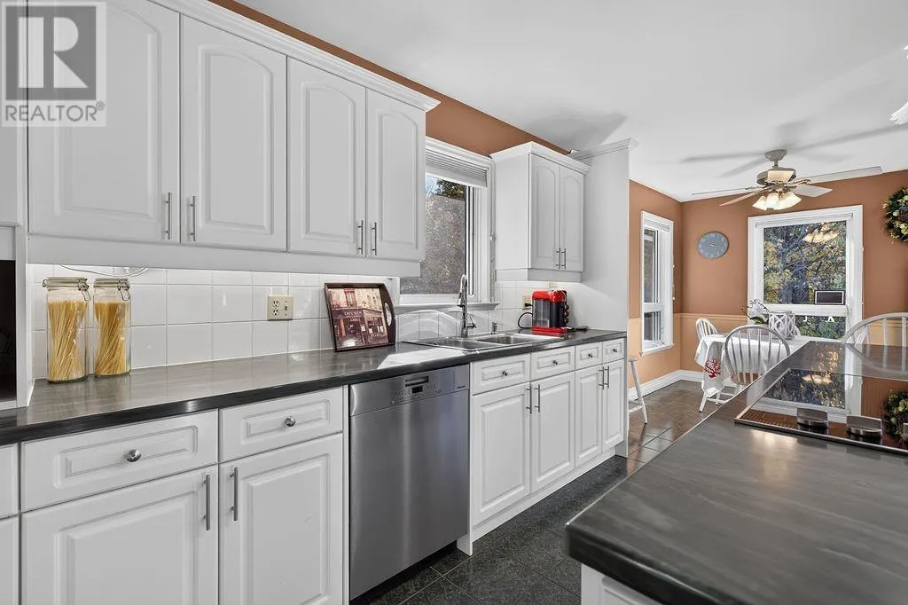 63 Mount Pleasant CT
