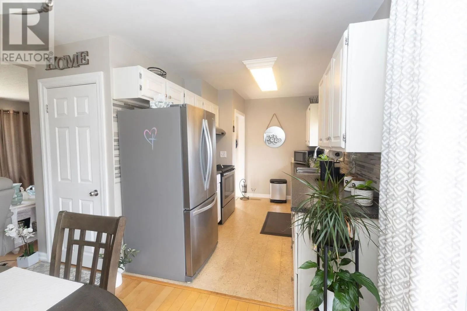 29 Routledge AVE