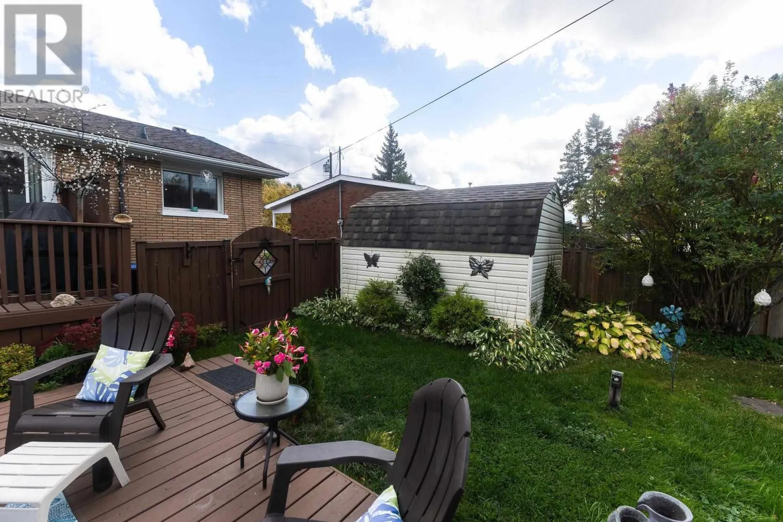 29 Routledge AVE