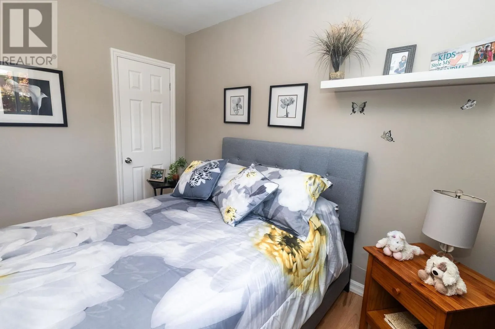 29 Routledge AVE