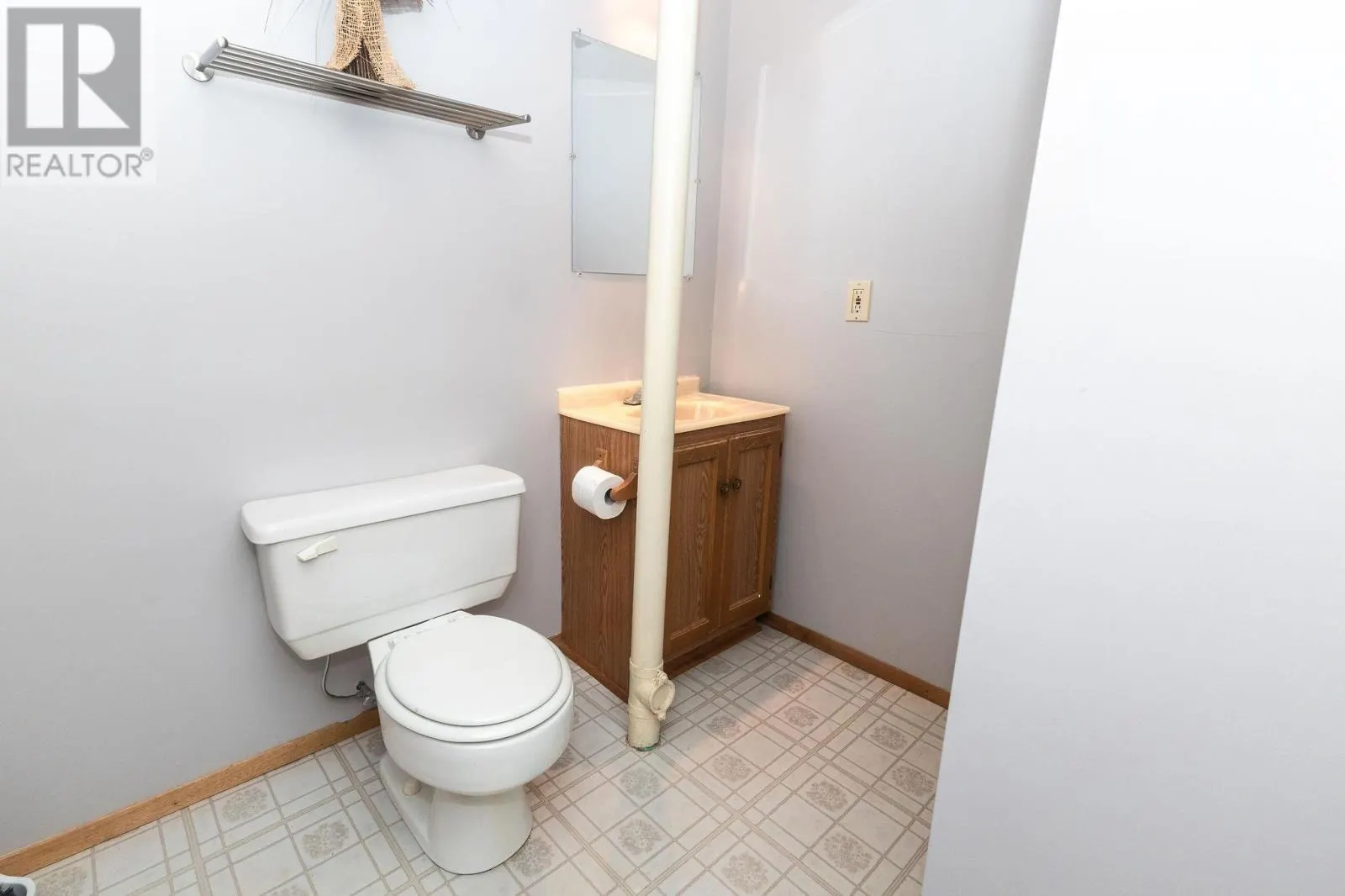 29 Routledge AVE
