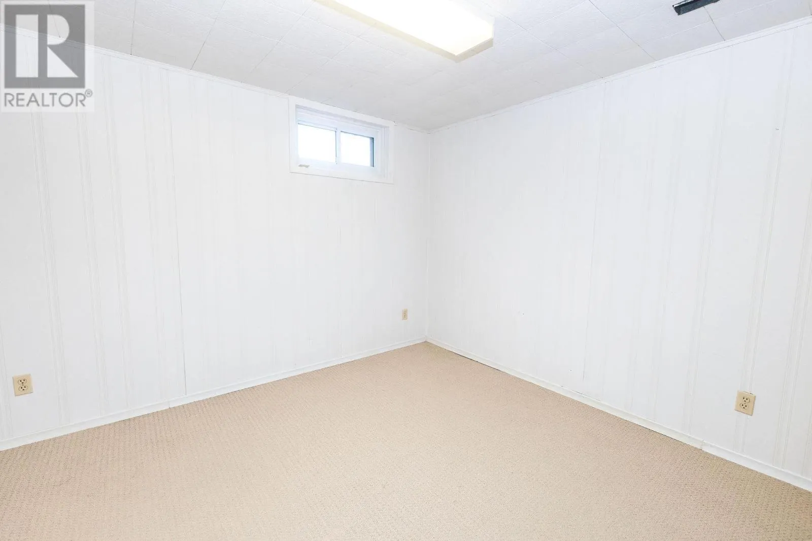 29 Routledge AVE