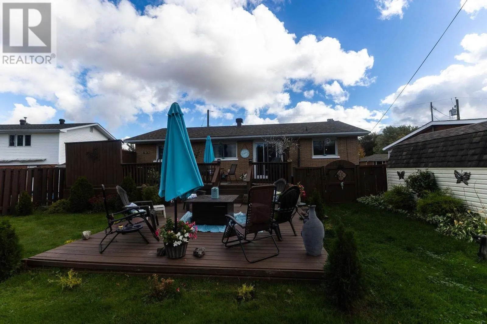 29 Routledge AVE