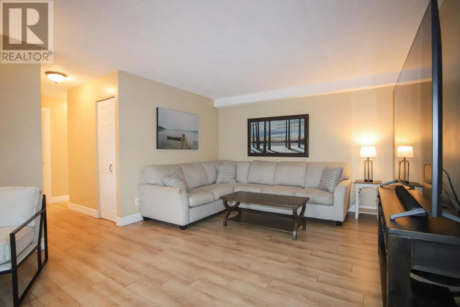 206 Breton RD # 7