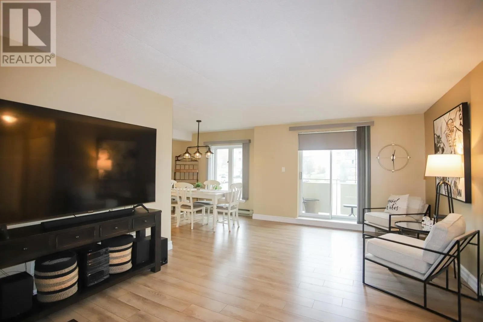 206 Breton RD # 7