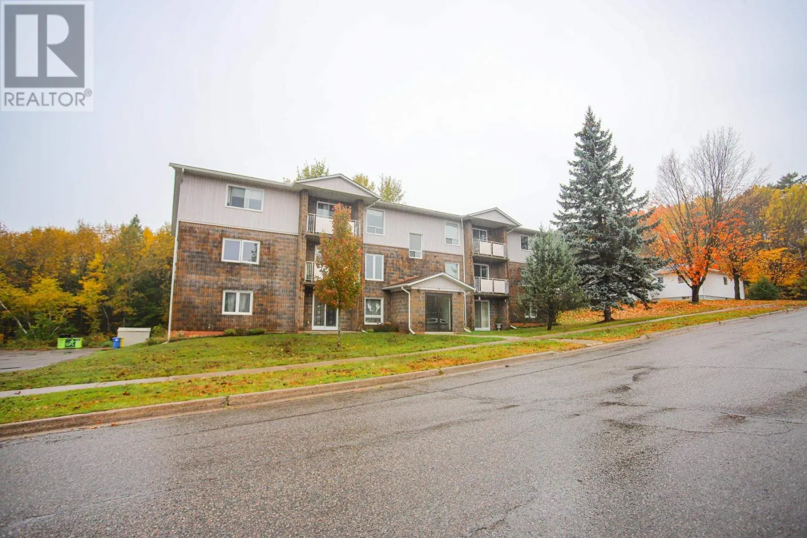 206 Breton RD # 7