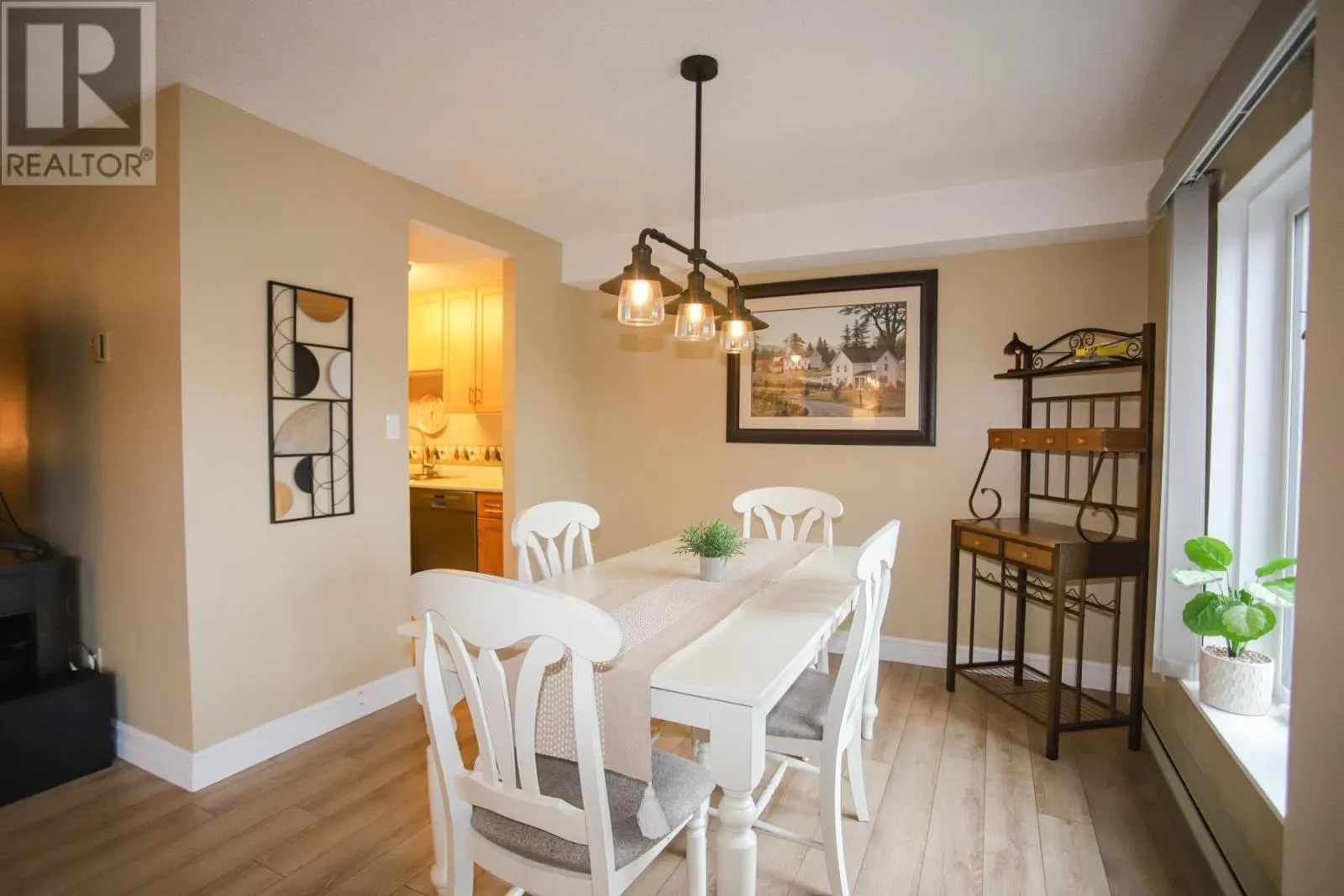 206 Breton RD # 7