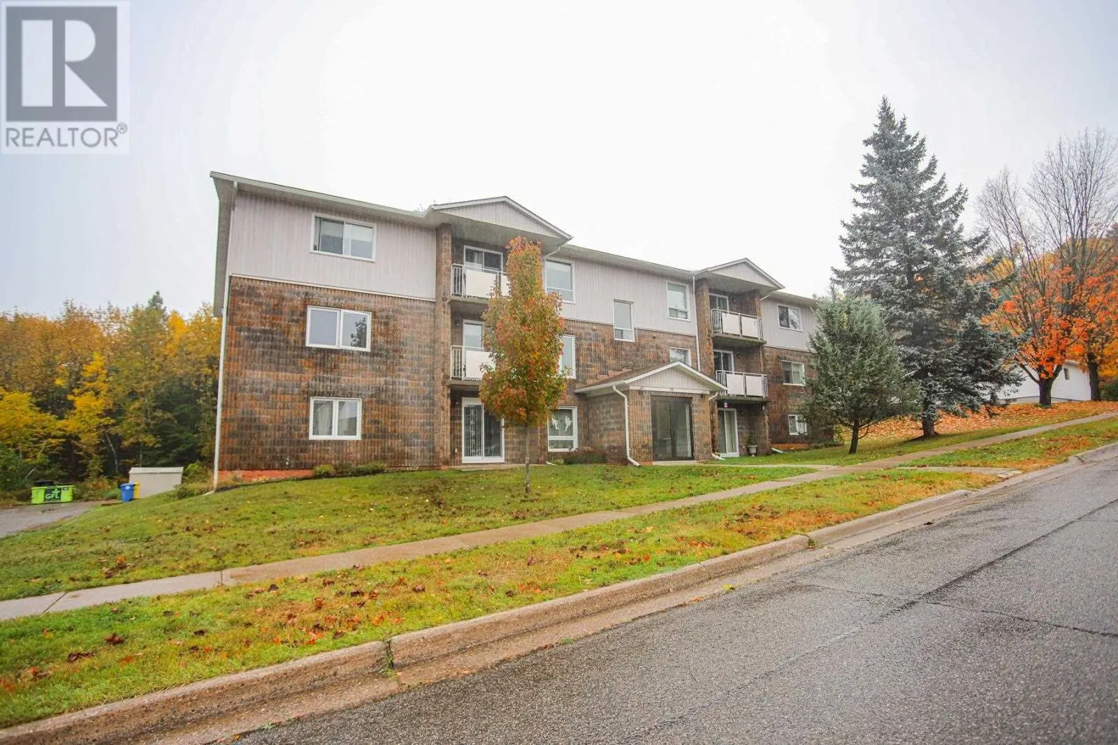 206 Breton RD # 7