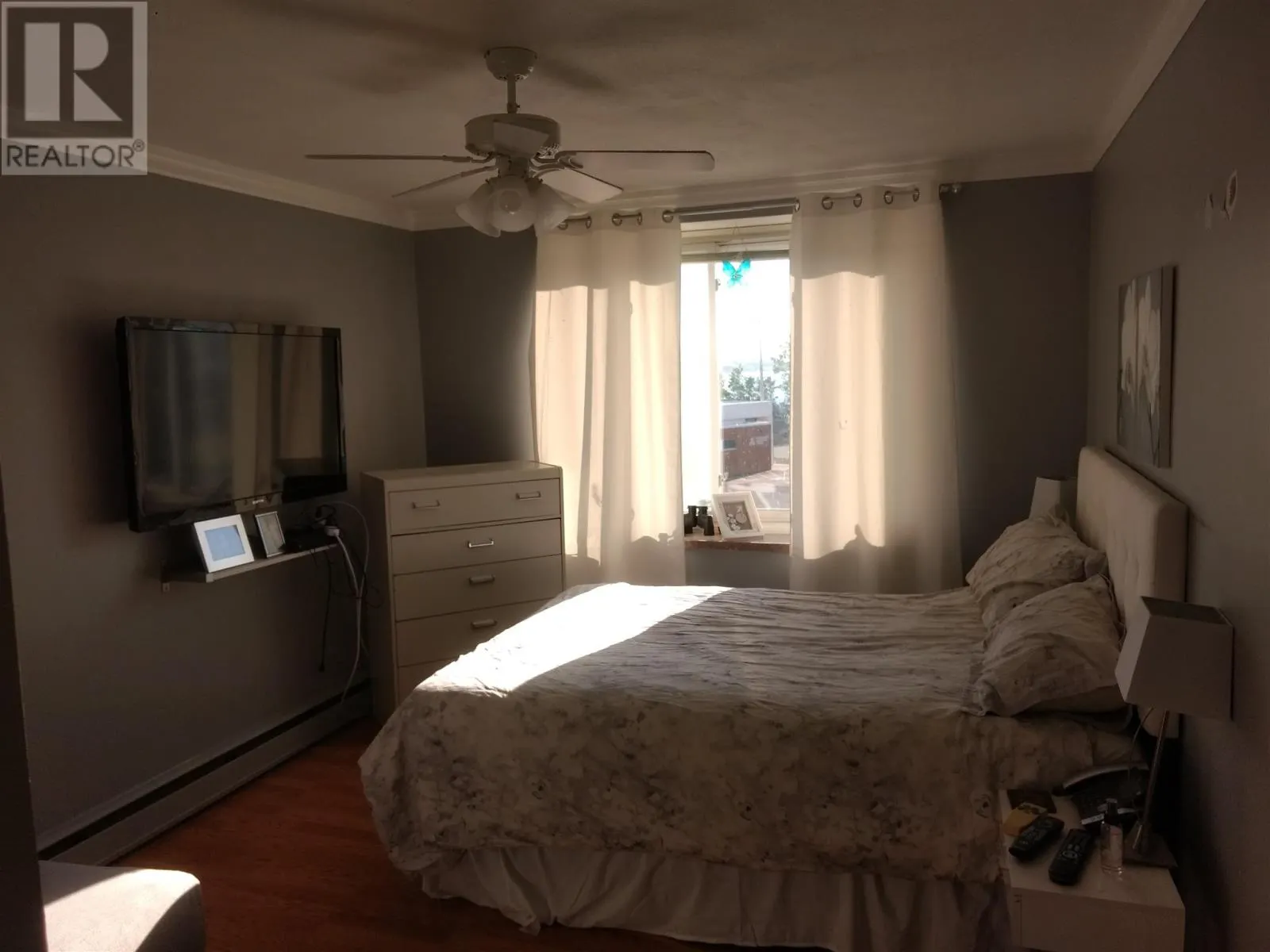 99 Pine ST # 210