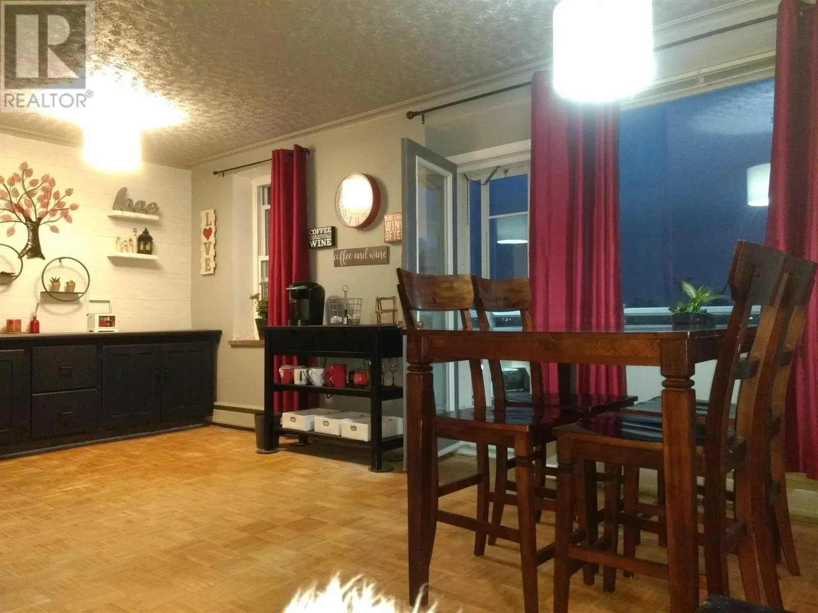 99 Pine ST # 210