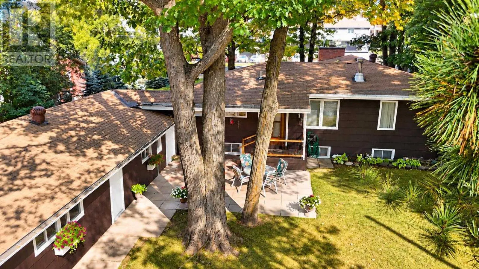 367 Northern Ave. E.