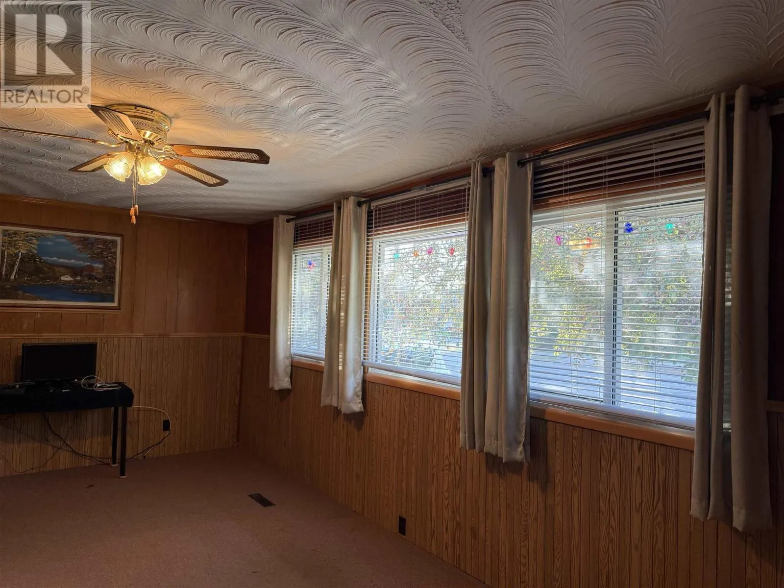 467 Korah RD