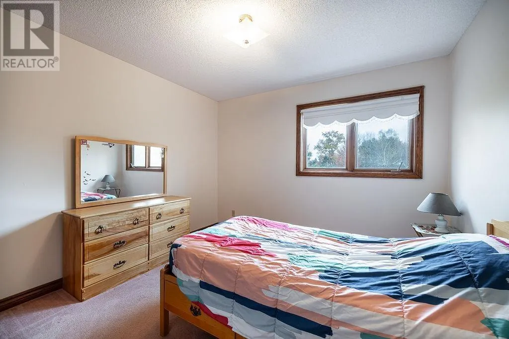 123 Palomino DR