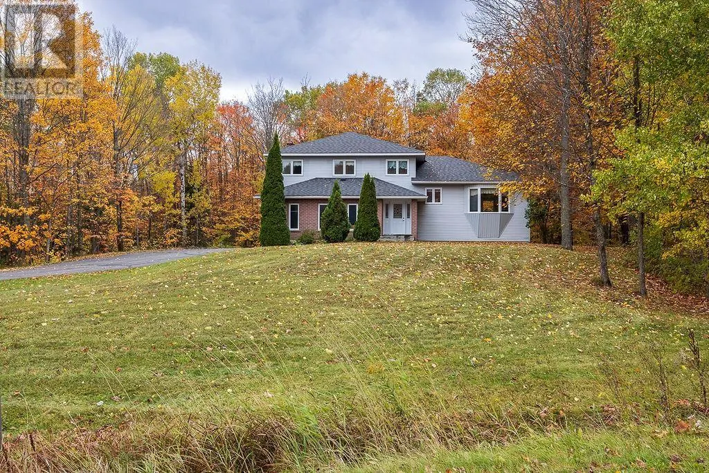 123 Palomino DR