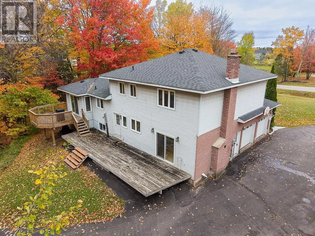 123 Palomino DR
