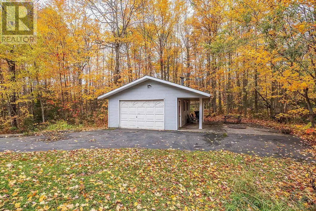 123 Palomino DR