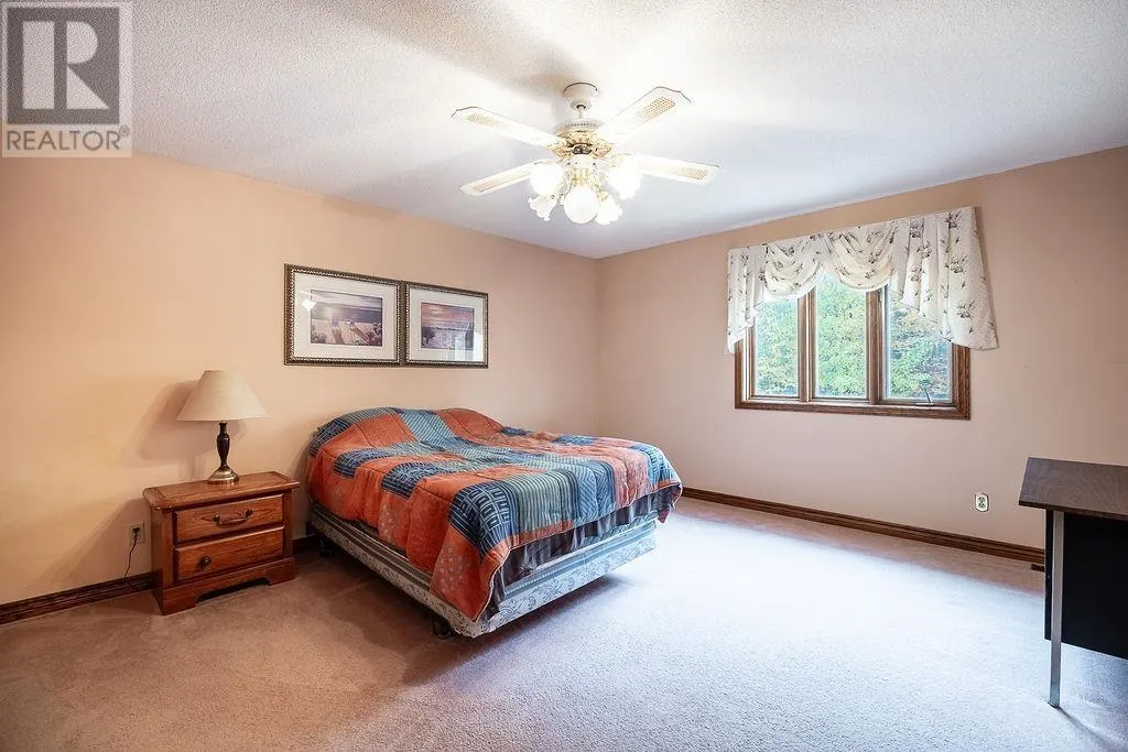 123 Palomino DR