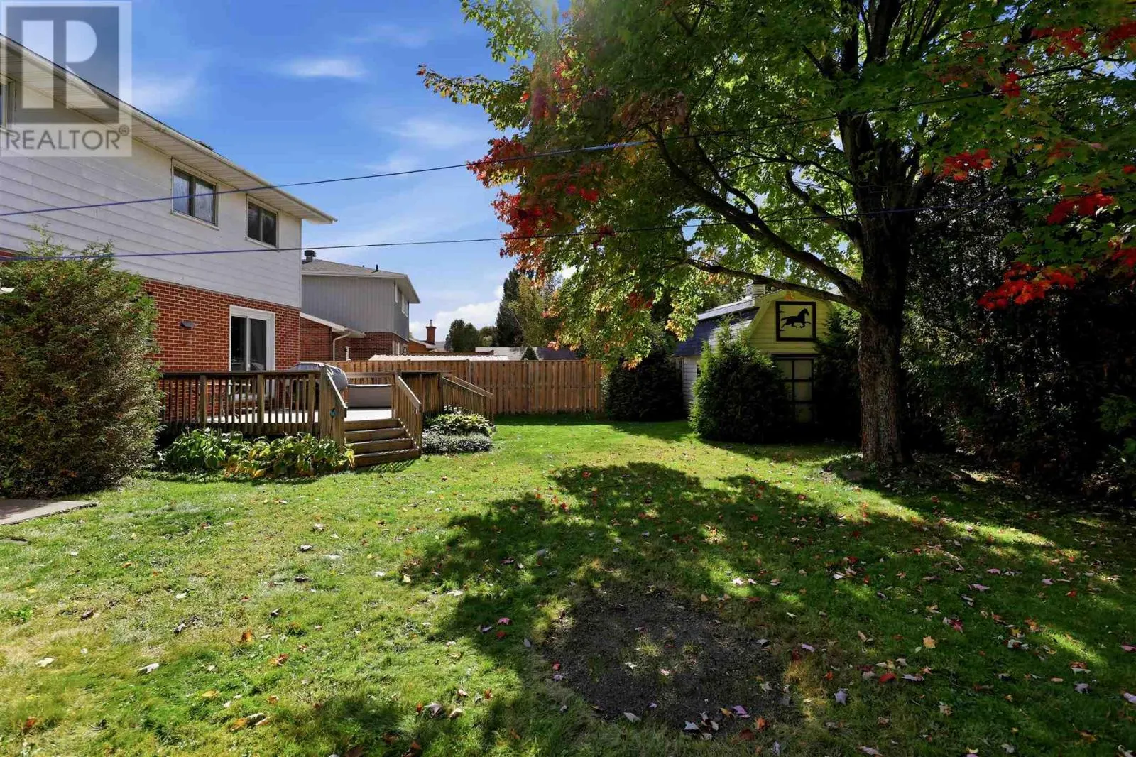 187 Country Club PL