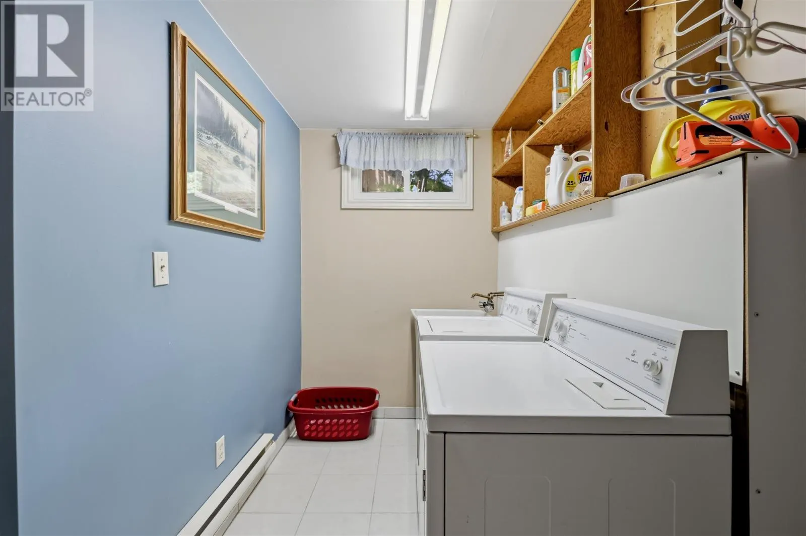 187 Country Club PL
