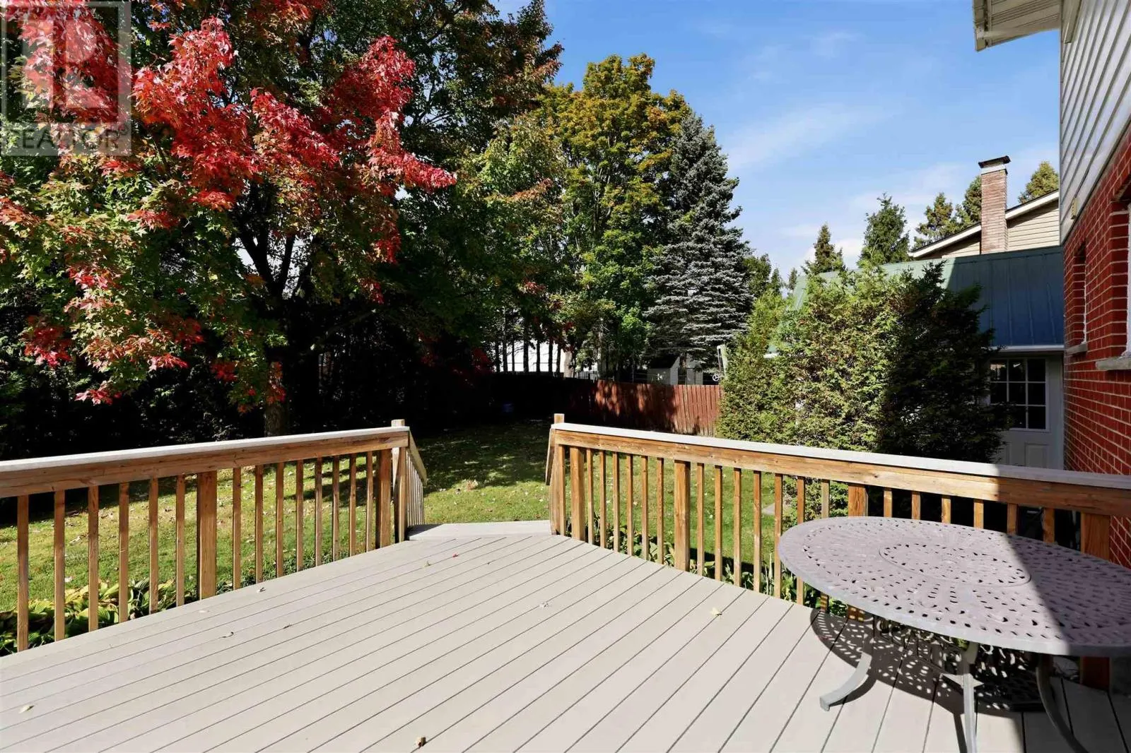 187 Country Club PL
