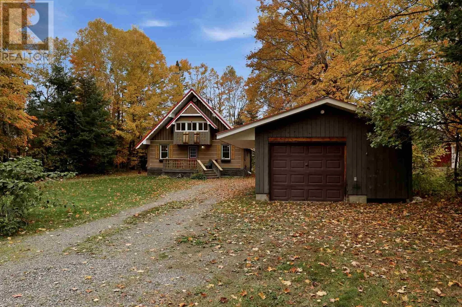 816 Pine Shores RD