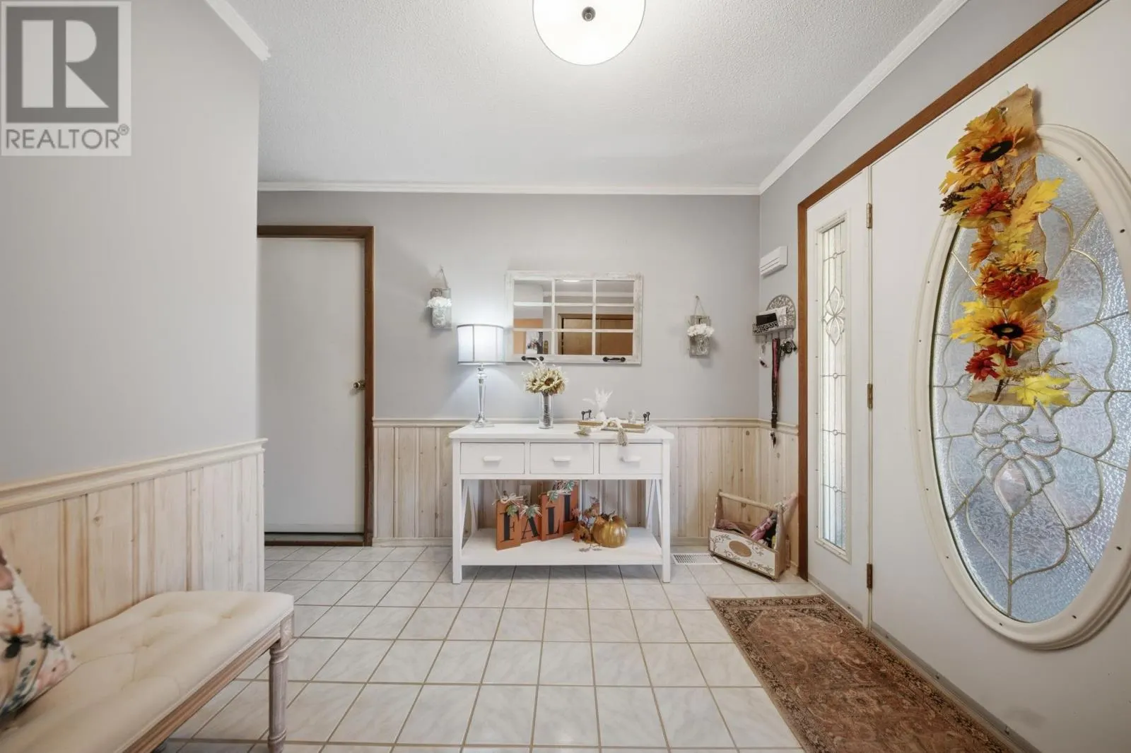 70 Country Club PL