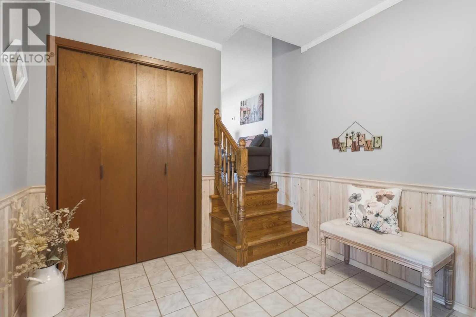 70 Country Club PL