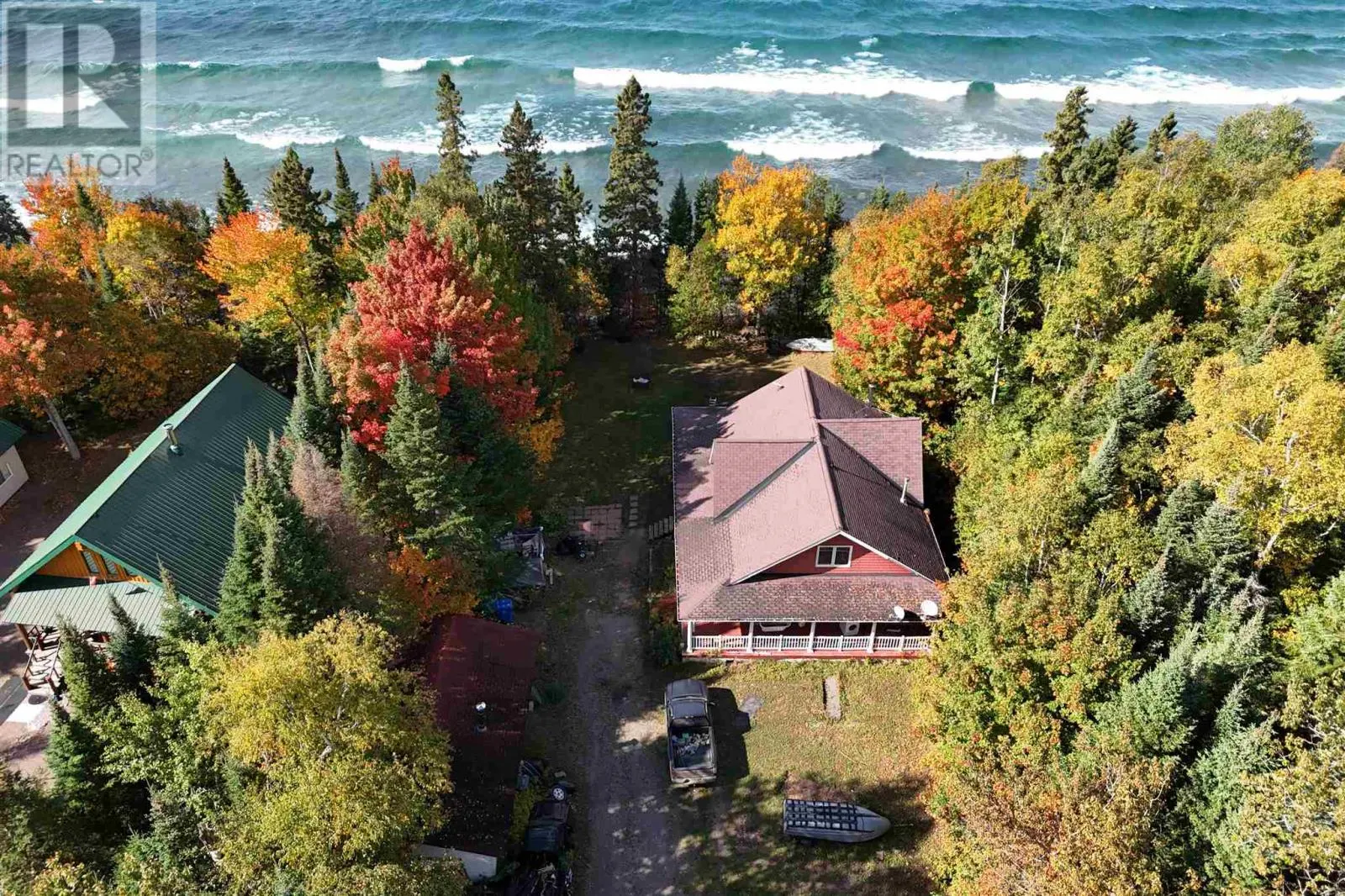 696 Lakeshore DR S|Dennis Township