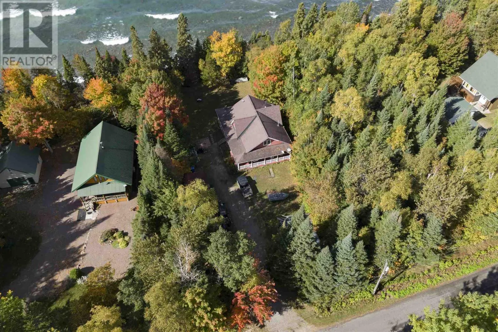 696 Lakeshore DR S|Dennis Township