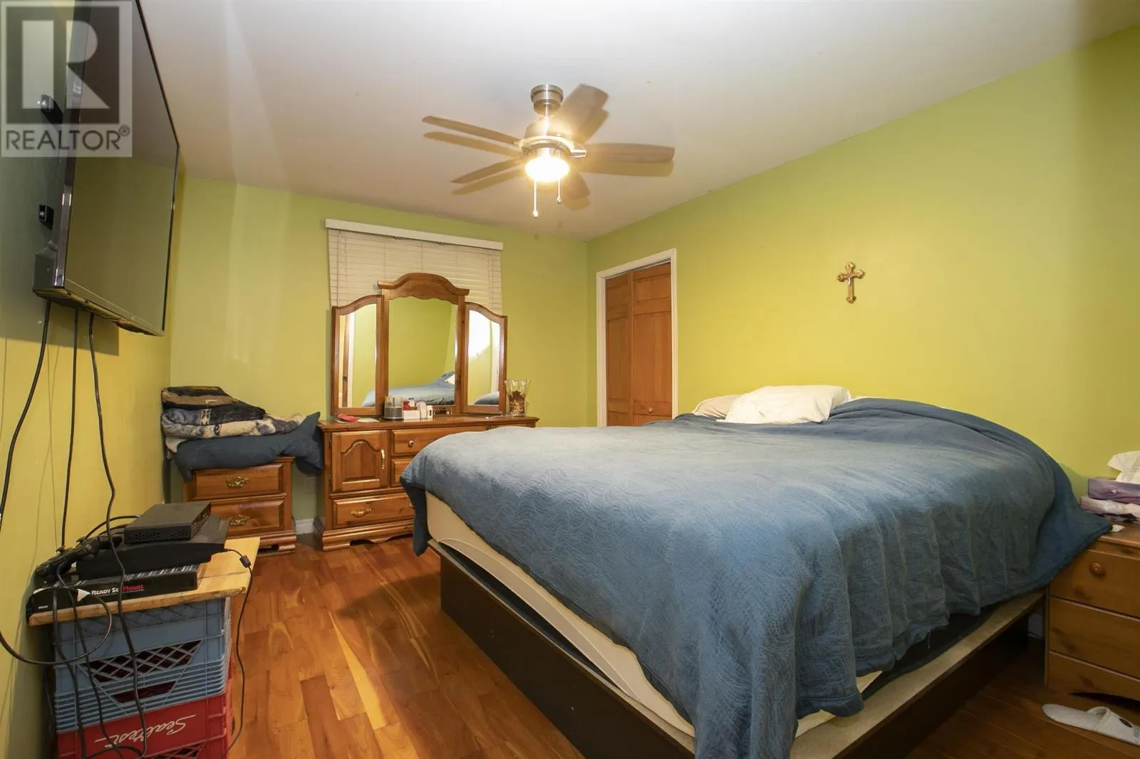 696 Lakeshore DR S|Dennis Township