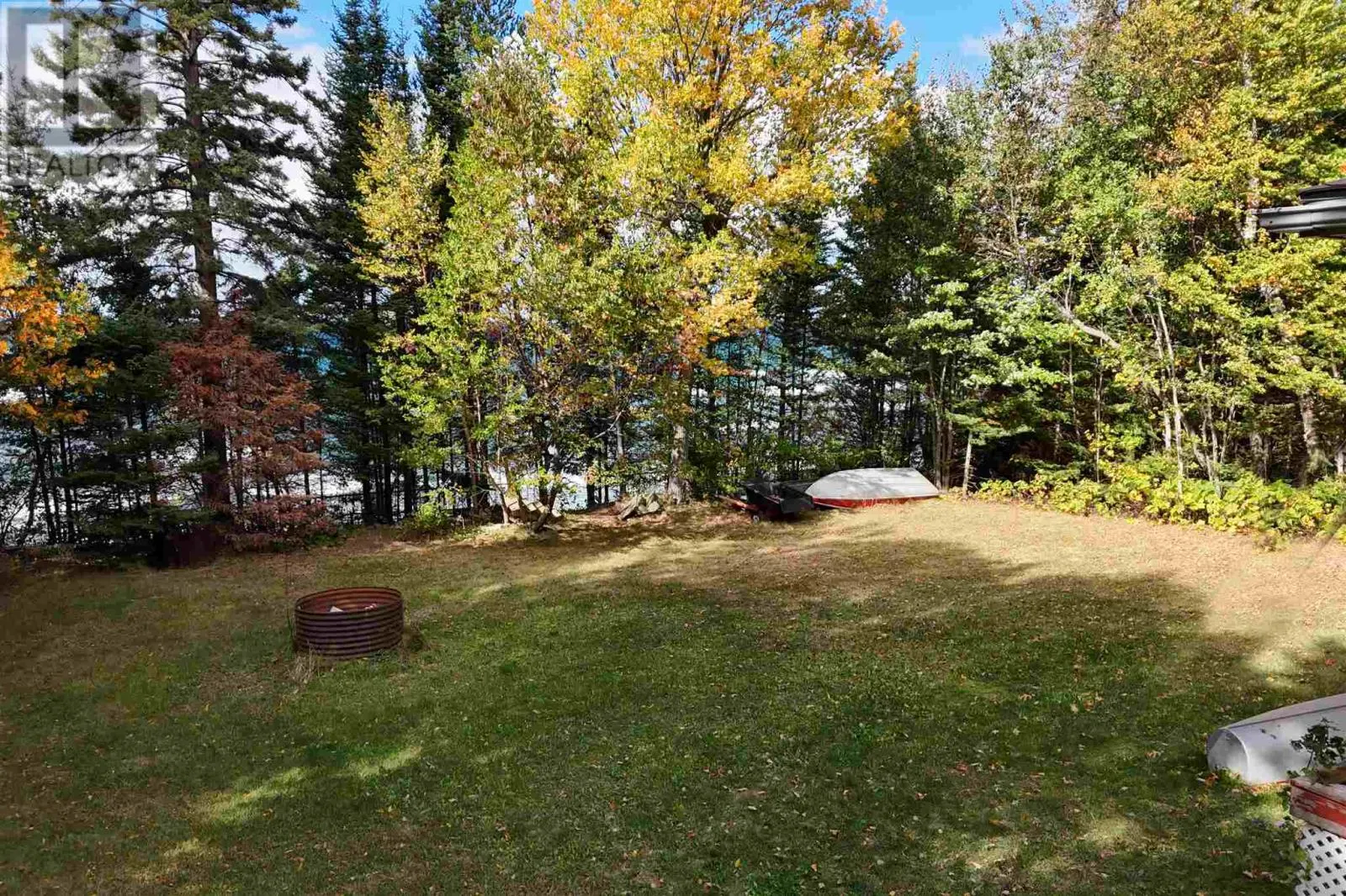 696 Lakeshore DR S|Dennis Township
