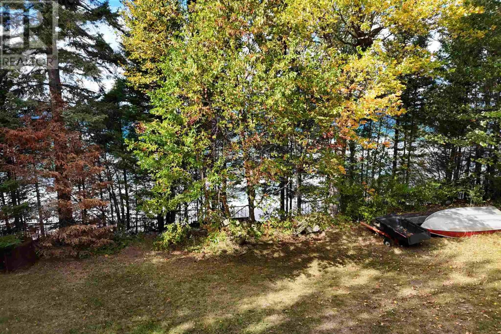 696 Lakeshore DR S|Dennis Township