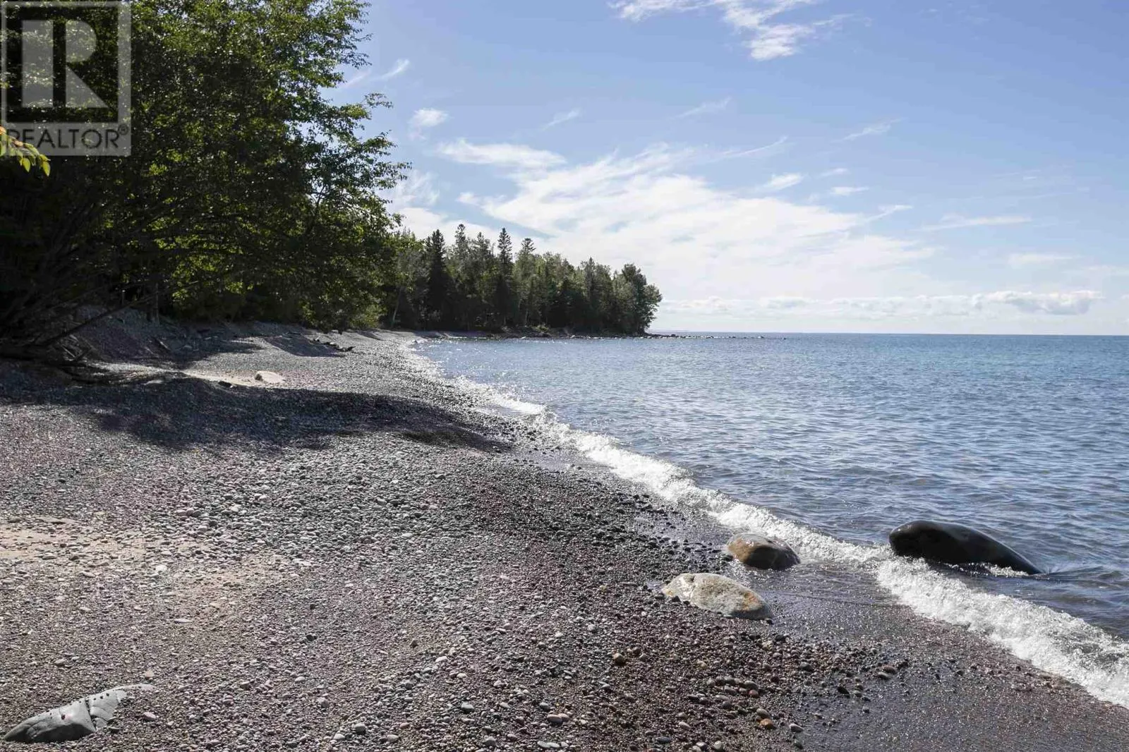 696 Lakeshore DR S|Dennis Township