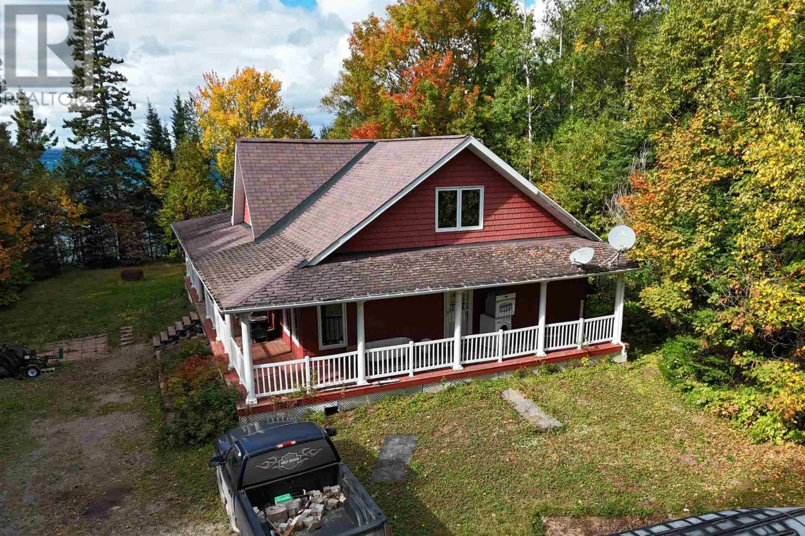 696 Lakeshore DR S|Dennis Township