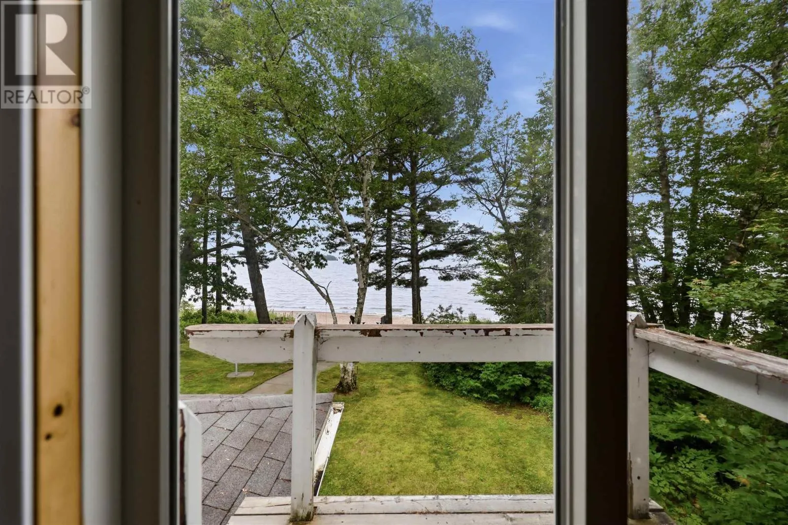 15 Dominion Park DR