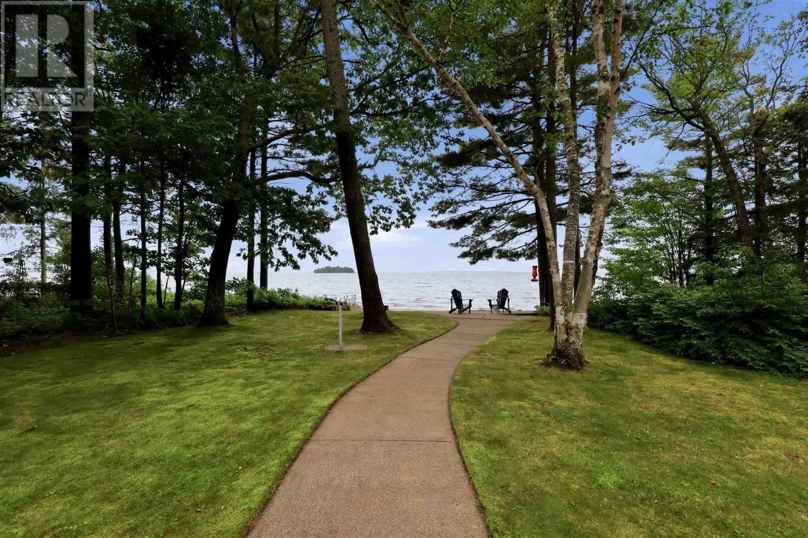 15 Dominion Park DR