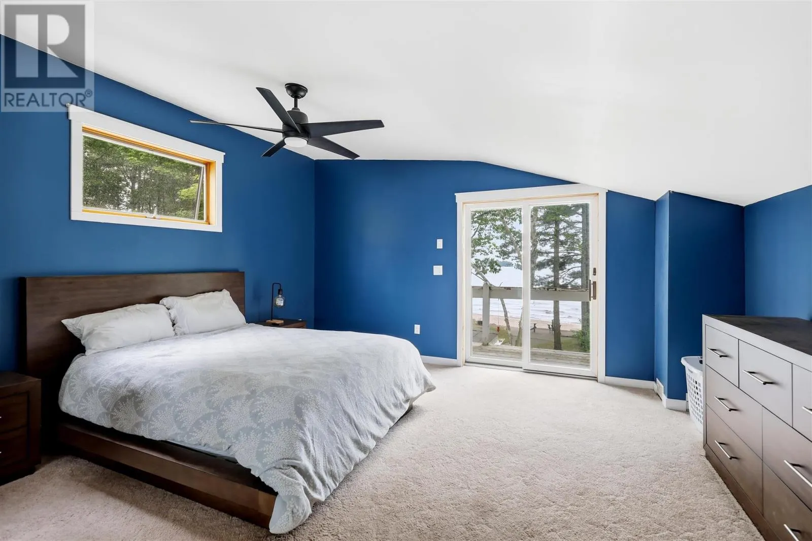 15 Dominion Park DR