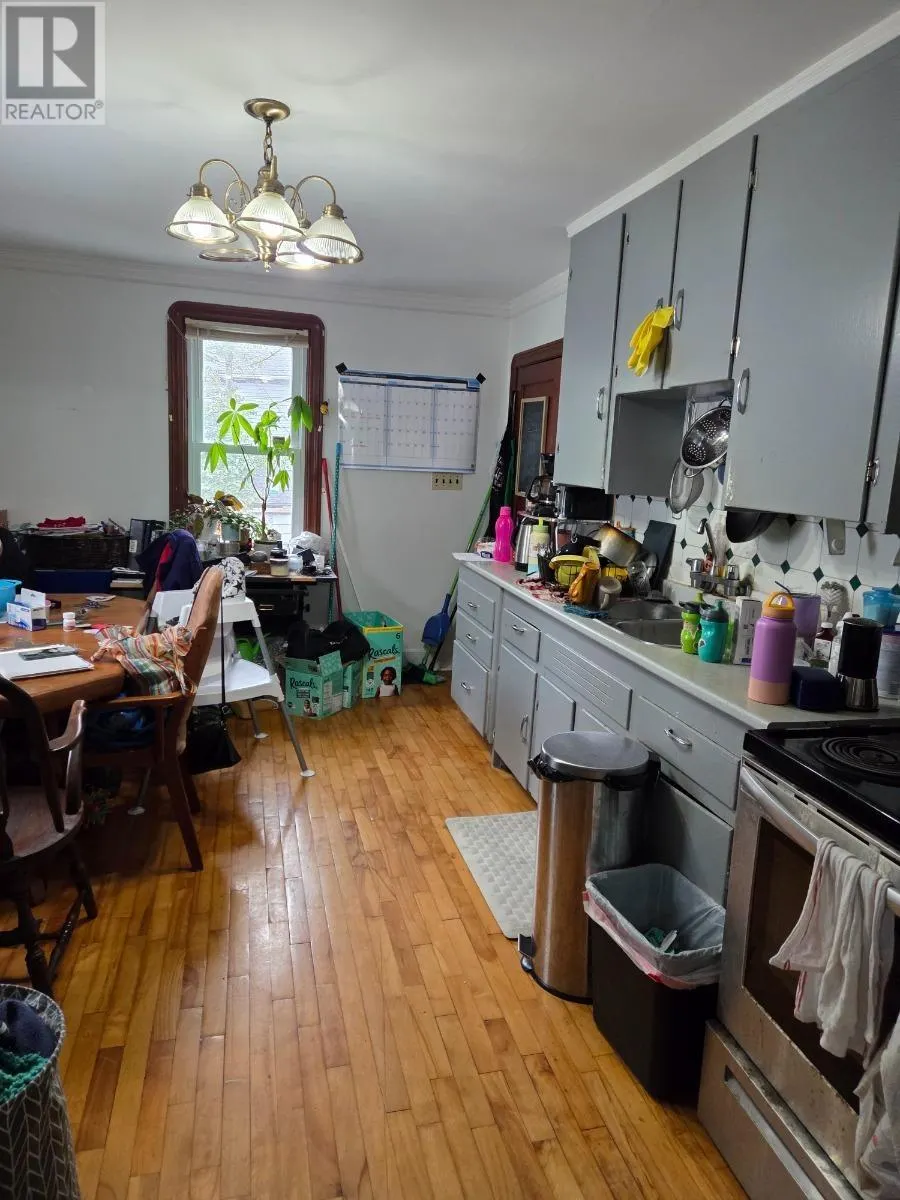 63 Trelawne AVE