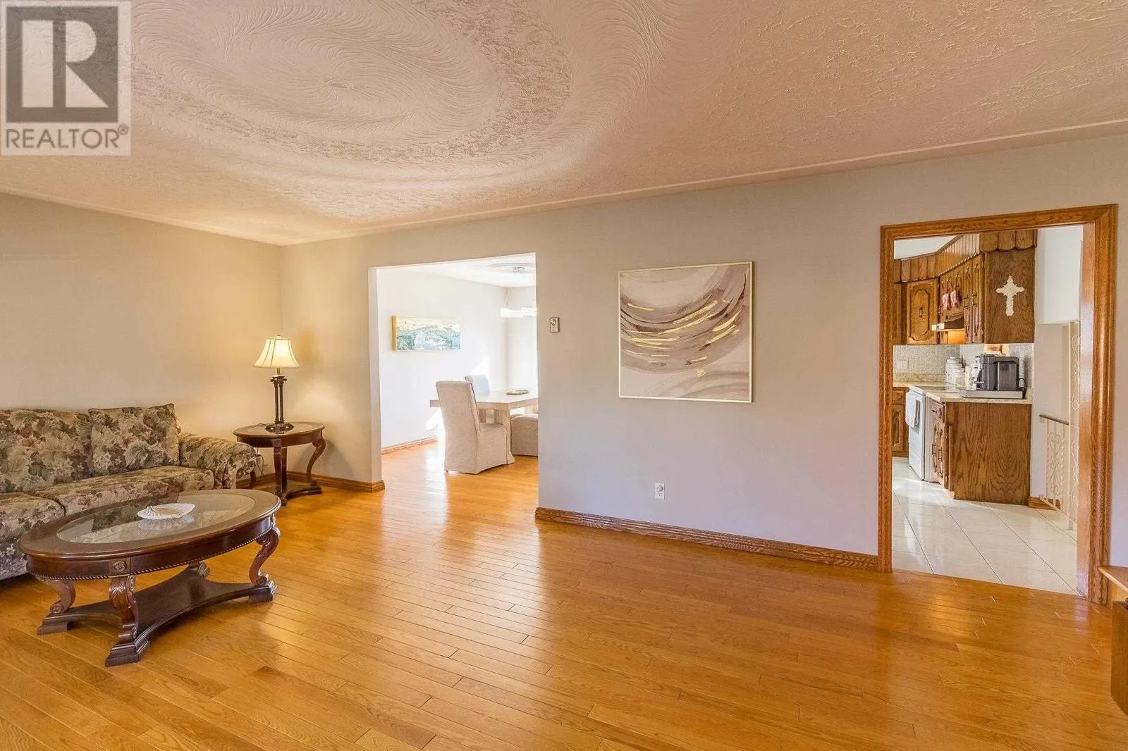 30 Highcrest ST