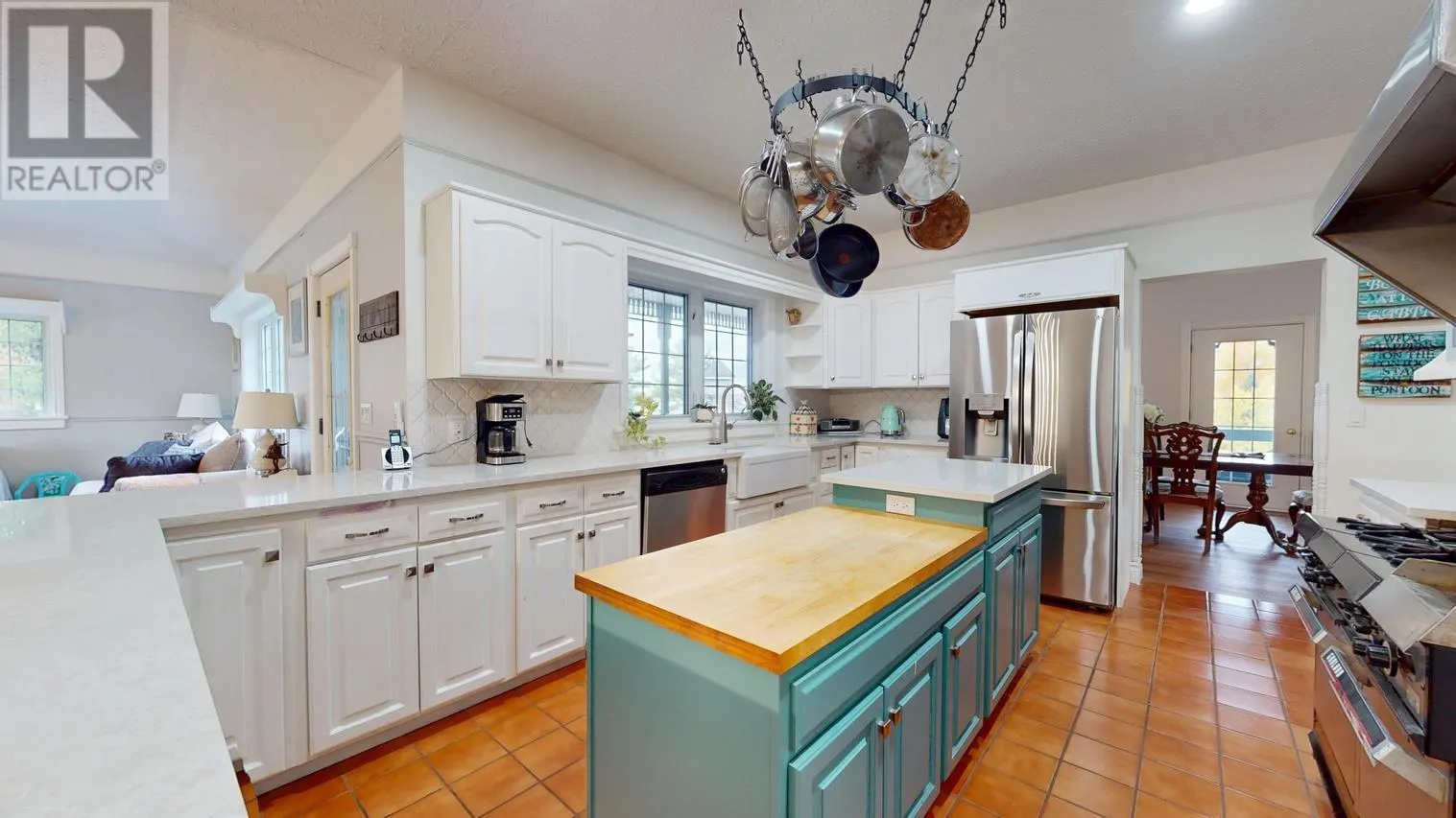 215 Old Mill Beach RD
