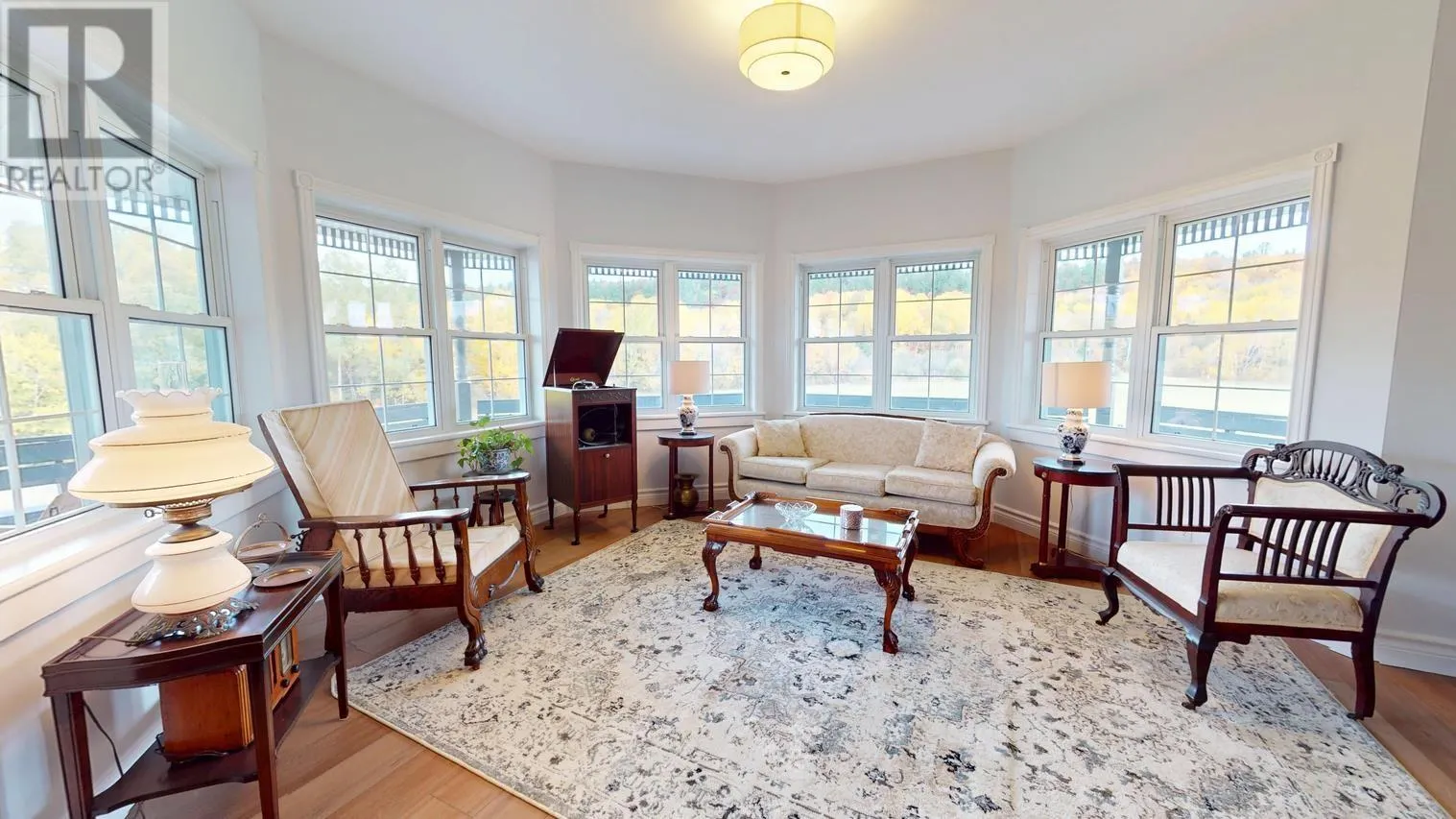 215 Old Mill Beach RD