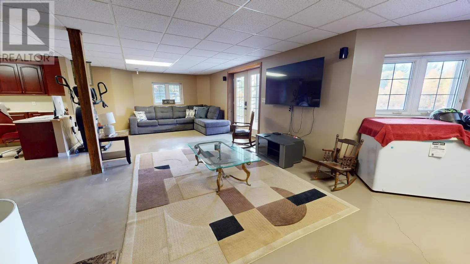 215 Old Mill Beach RD