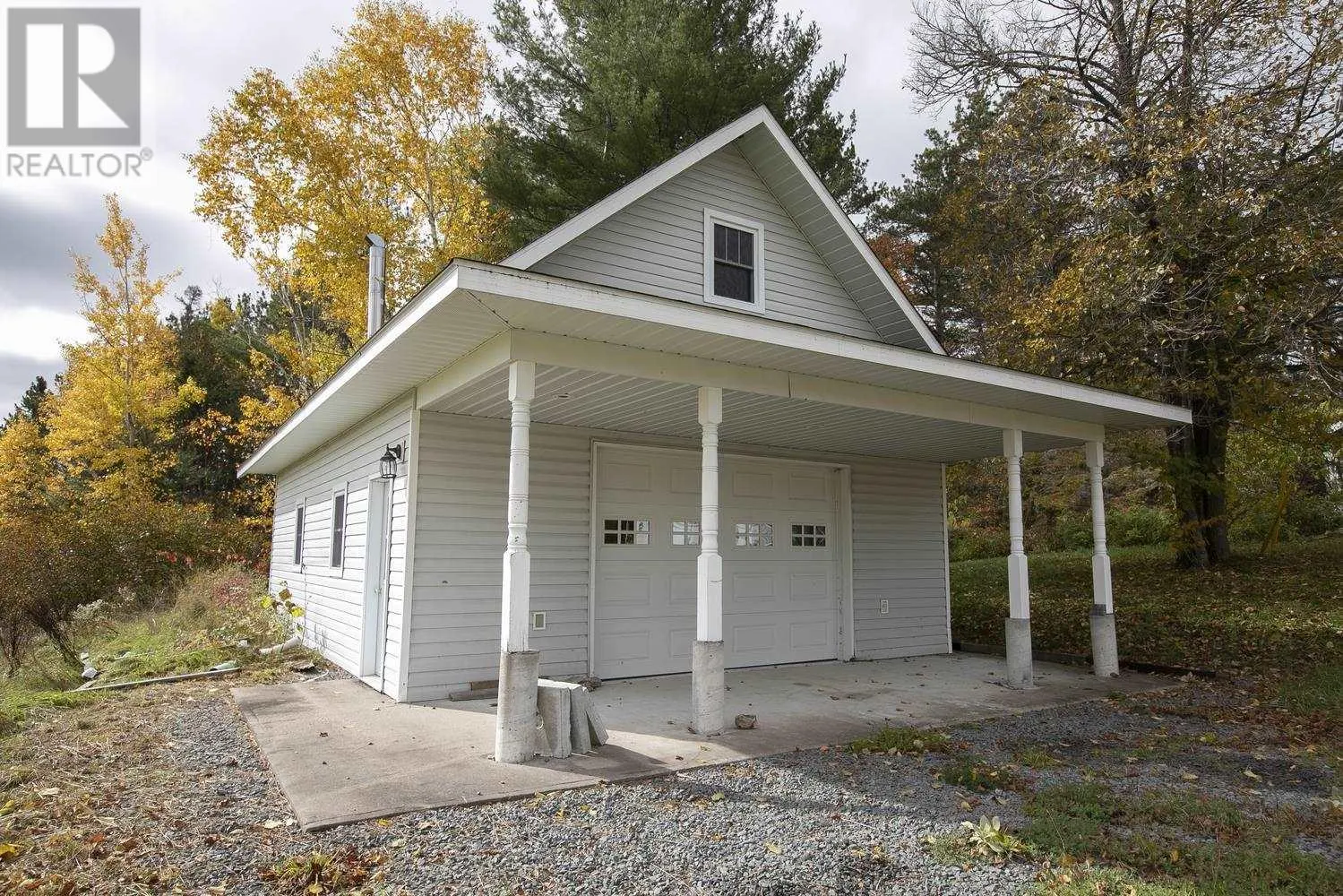 215 Old Mill Beach RD